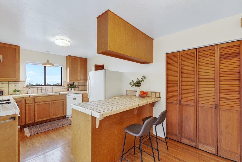 Detail Gallery Image 21 of 55 For 118 Las Ondas Ct, Santa Cruz,  CA 95060 - 3 Beds | 2 Baths