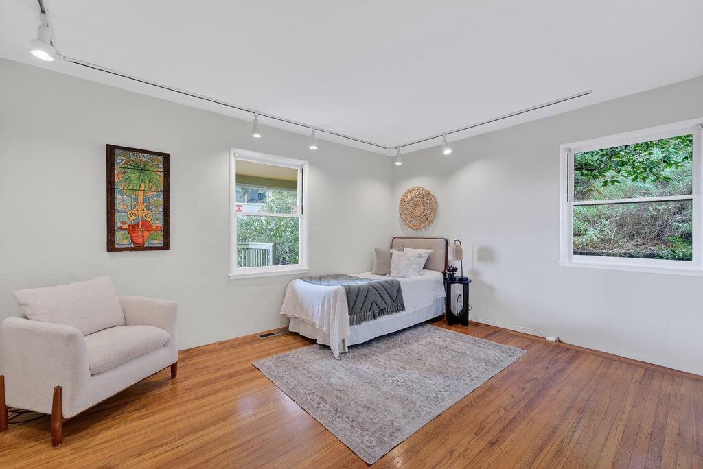 Detail Gallery Image 30 of 55 For 118 Las Ondas Ct, Santa Cruz,  CA 95060 - 3 Beds | 2 Baths