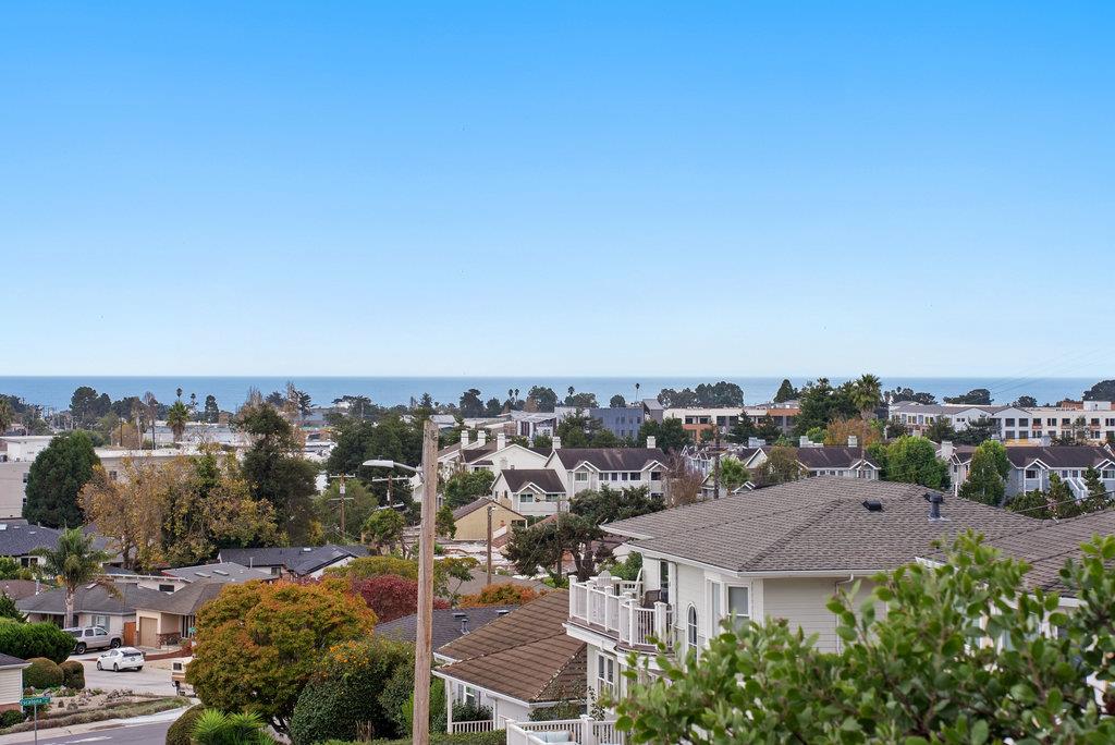 Detail Gallery Image 47 of 55 For 118 Las Ondas Ct, Santa Cruz,  CA 95060 - 3 Beds | 2 Baths