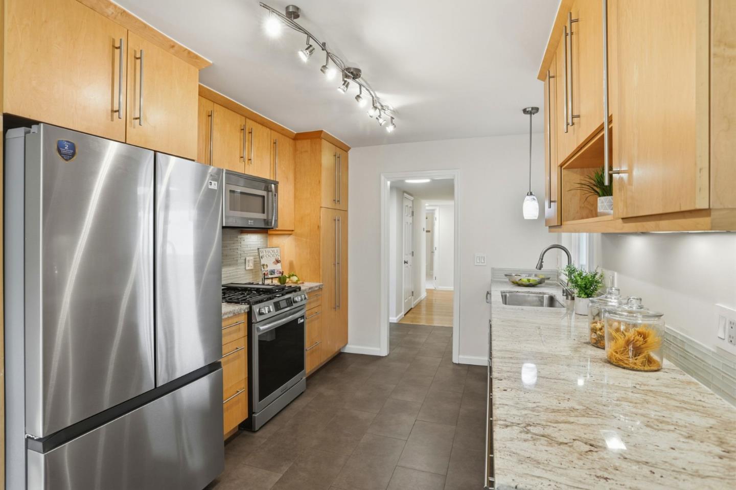 Detail Gallery Image 11 of 28 For 3109 Alexander Ave, Santa Clara,  CA 95051 - 4 Beds | 2 Baths