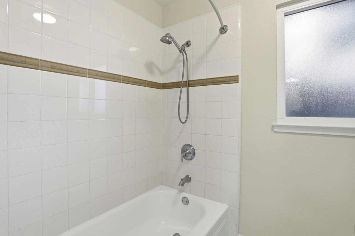 Detail Gallery Image 20 of 28 For 3109 Alexander Ave, Santa Clara,  CA 95051 - 4 Beds | 2 Baths