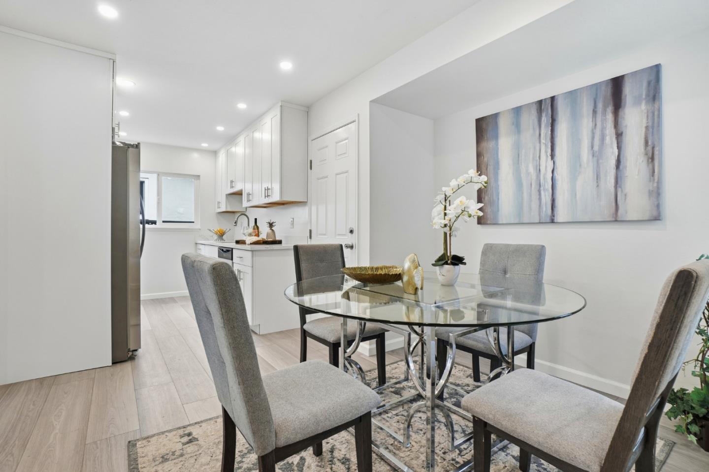 Detail Gallery Image 15 of 38 For 1401 Sequoia Ave, San Bruno,  CA 94066 - 3 Beds | 2 Baths