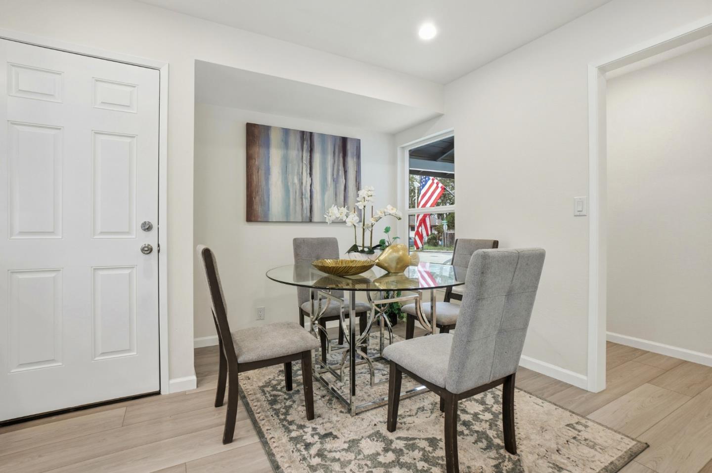 Detail Gallery Image 16 of 38 For 1401 Sequoia Ave, San Bruno,  CA 94066 - 3 Beds | 2 Baths