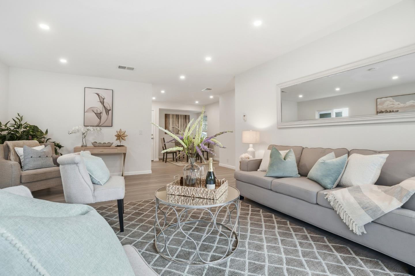 Detail Gallery Image 6 of 38 For 1401 Sequoia Ave, San Bruno,  CA 94066 - 3 Beds | 2 Baths