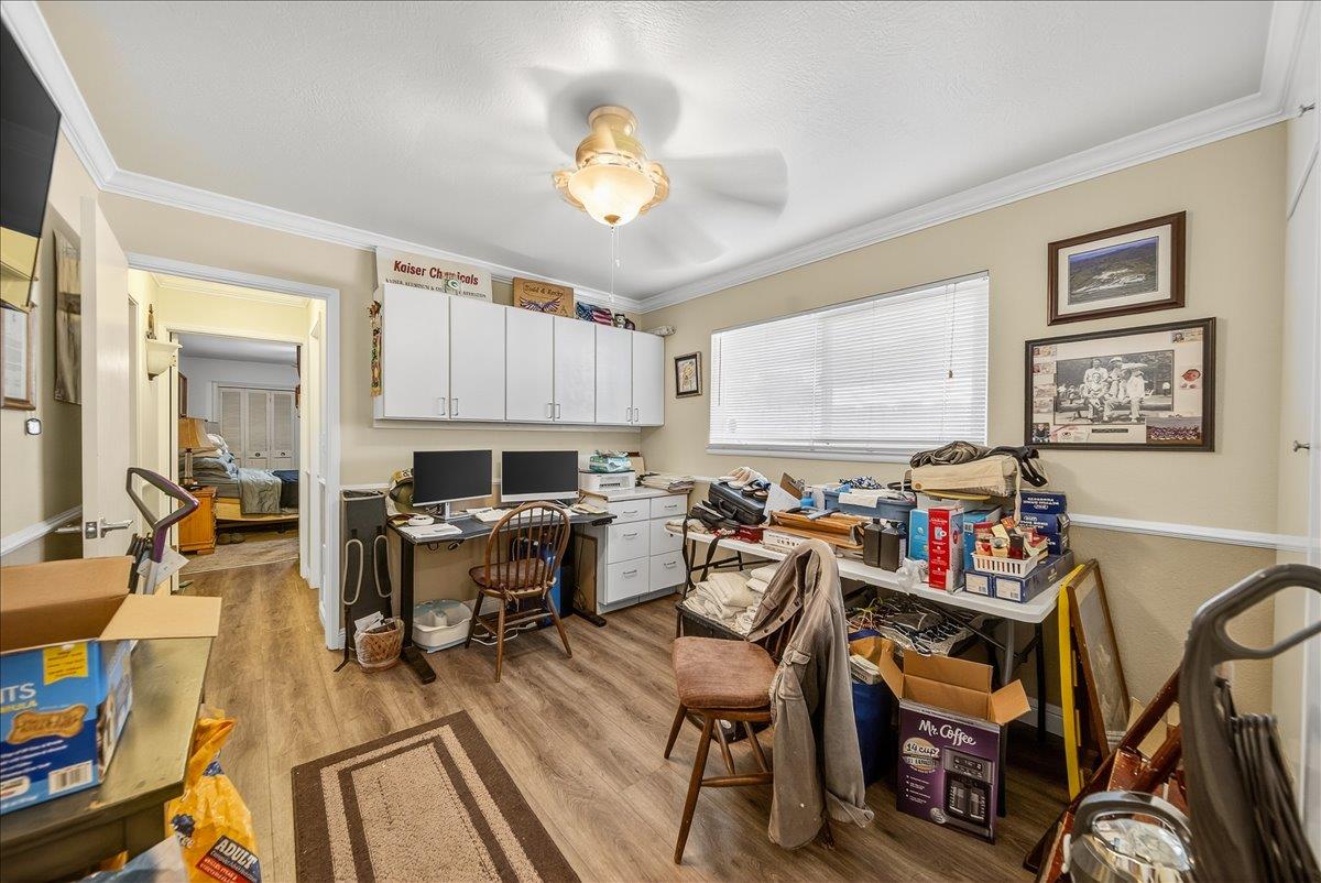 Detail Gallery Image 23 of 35 For 221 Tapadero St, Salinas,  CA 93906 - 3 Beds | 2 Baths