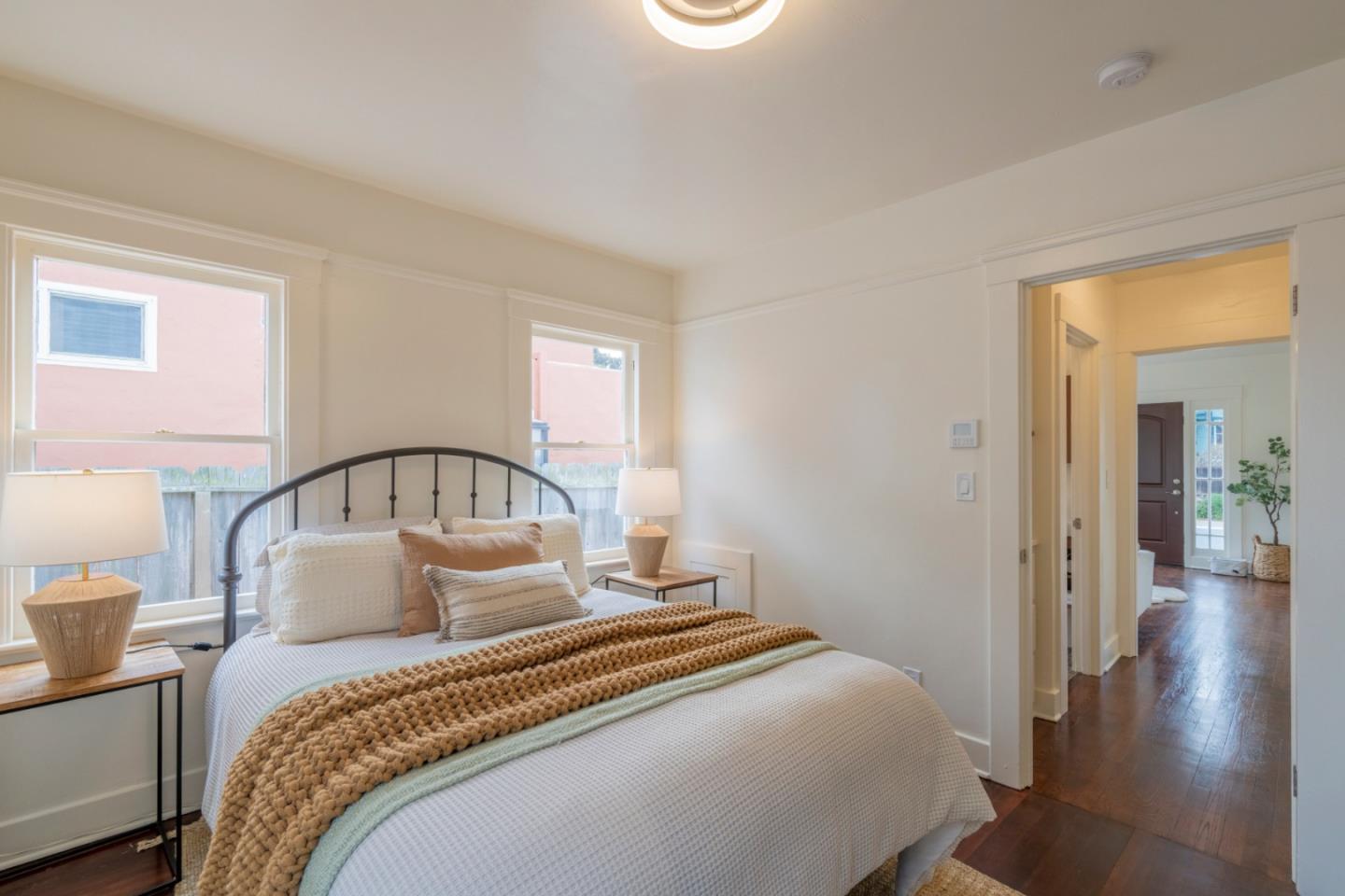 Detail Gallery Image 24 of 31 For 139 Carmel Ave, Pacific Grove,  CA 93950 - 1 Beds | 1 Baths