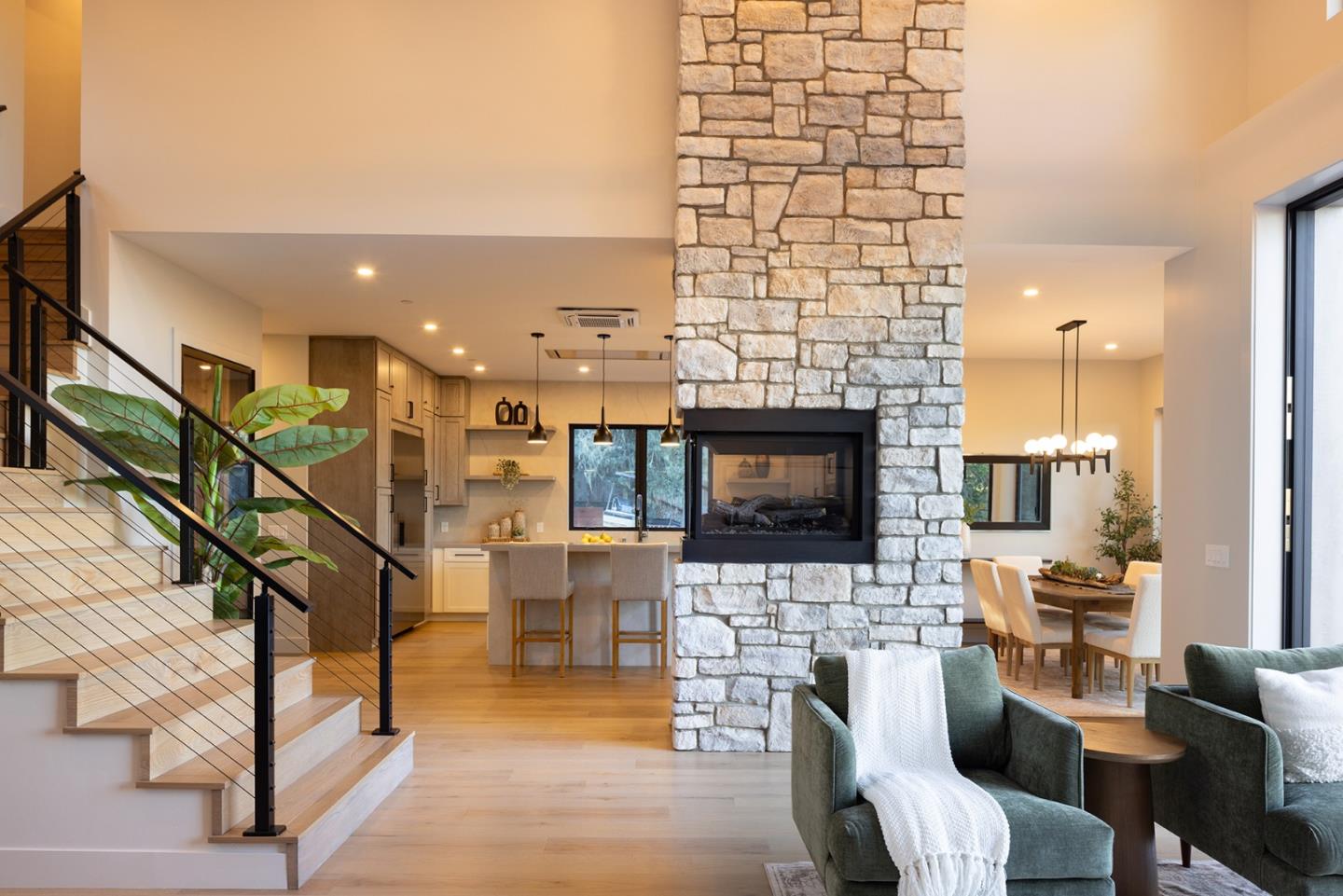 Detail Gallery Image 12 of 33 For 24418 San Juan Rd, Carmel,  CA 93923 - 3 Beds | 2/1 Baths