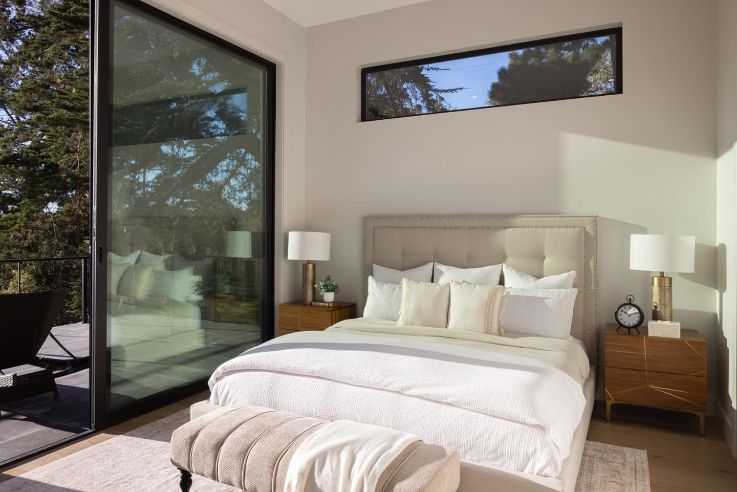 Detail Gallery Image 18 of 33 For 24418 San Juan Rd, Carmel,  CA 93923 - 3 Beds | 2/1 Baths