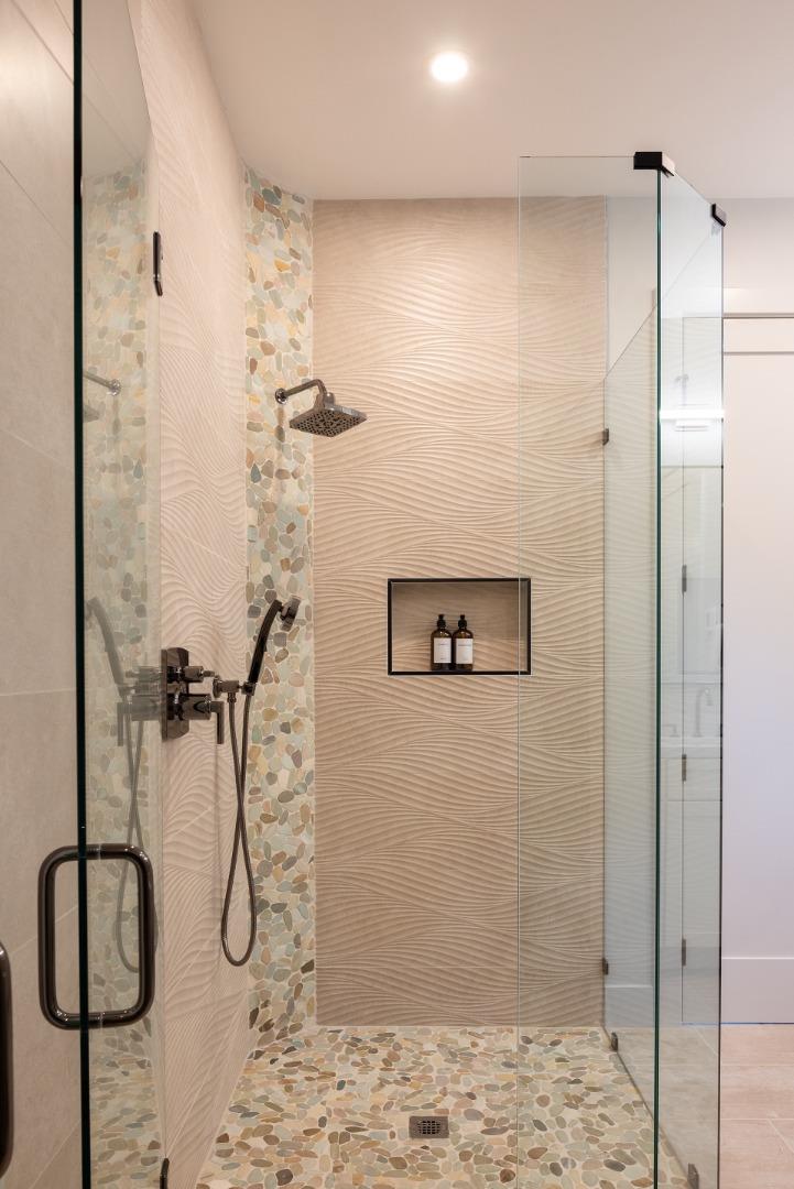 Detail Gallery Image 23 of 33 For 24418 San Juan Rd, Carmel,  CA 93923 - 3 Beds | 2/1 Baths