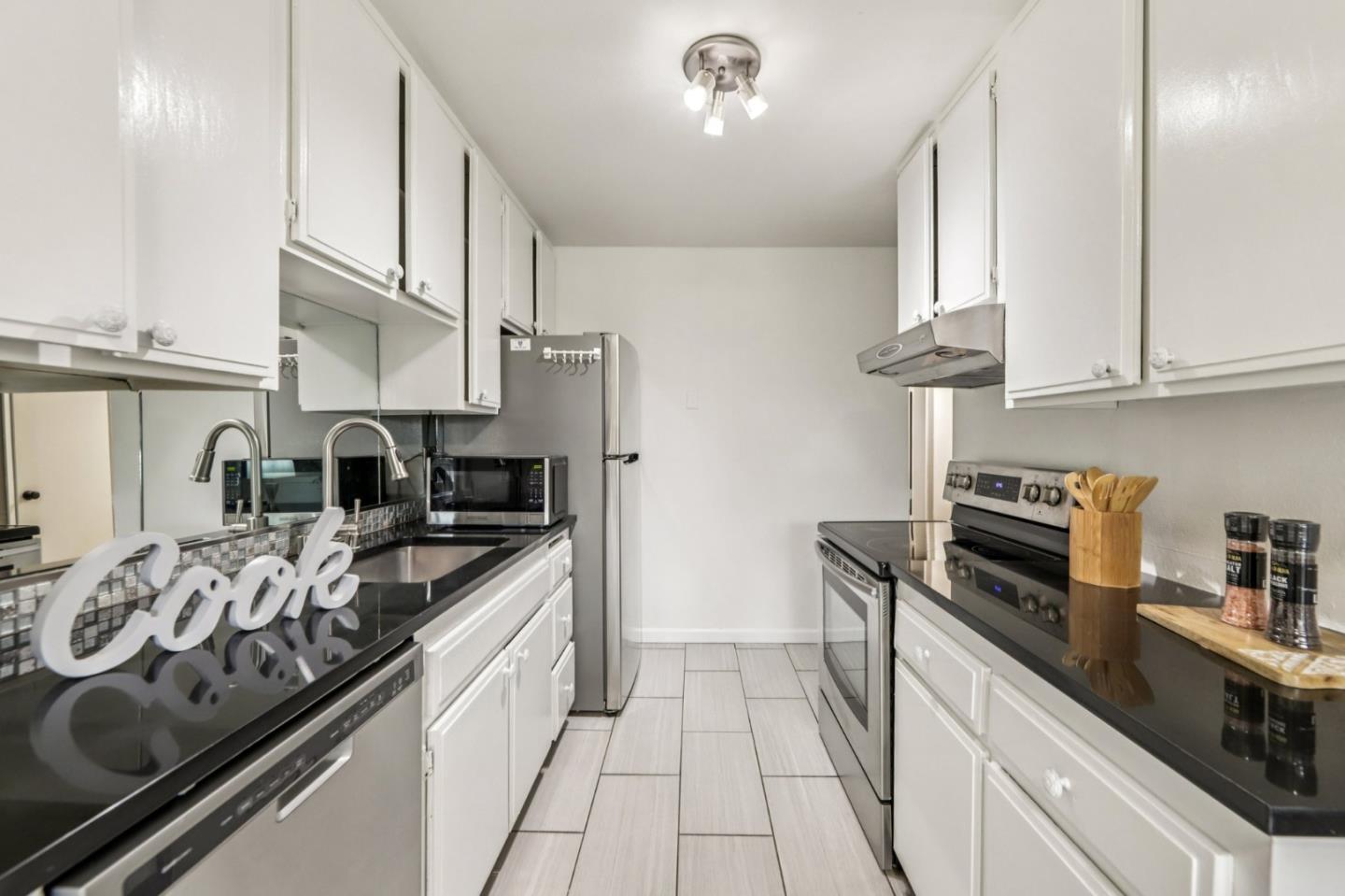 Detail Gallery Image 7 of 35 For 247 N Capitol Ave #245,  San Jose,  CA 95127 - 2 Beds | 2 Baths