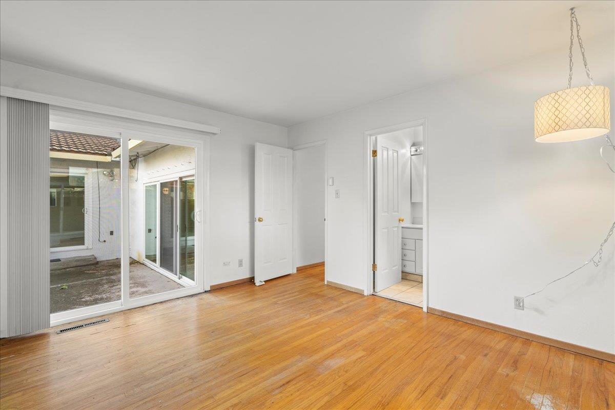 Detail Gallery Image 13 of 16 For 3686 Kirk Rd, San Jose,  CA 95124 - 3 Beds | 2 Baths