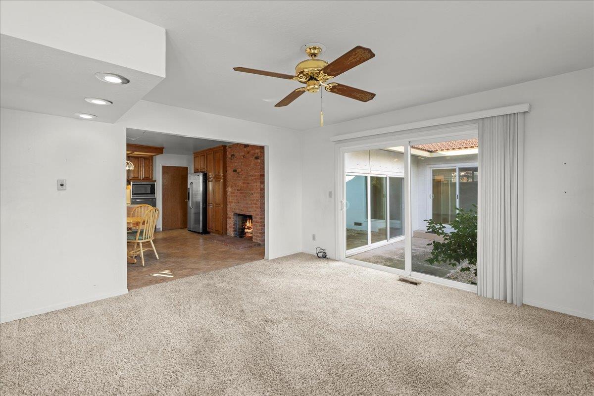 Detail Gallery Image 8 of 16 For 3686 Kirk Rd, San Jose,  CA 95124 - 3 Beds | 2 Baths