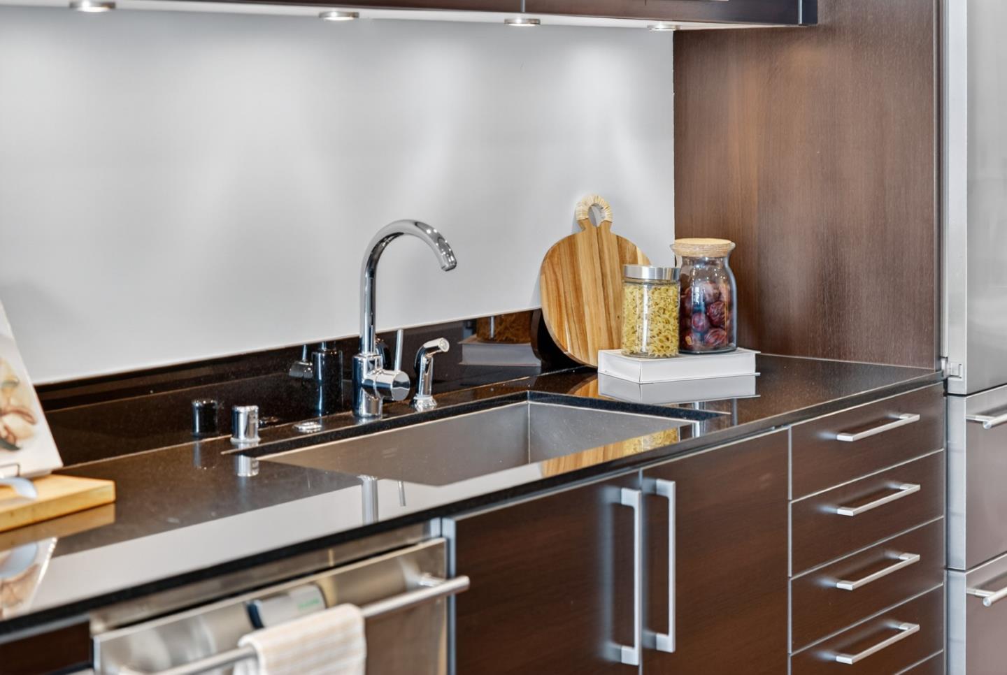 Detail Gallery Image 41 of 48 For 41 Federal St #32,  San Francisco,  CA 94107 - 1 Beds | 1/1 Baths