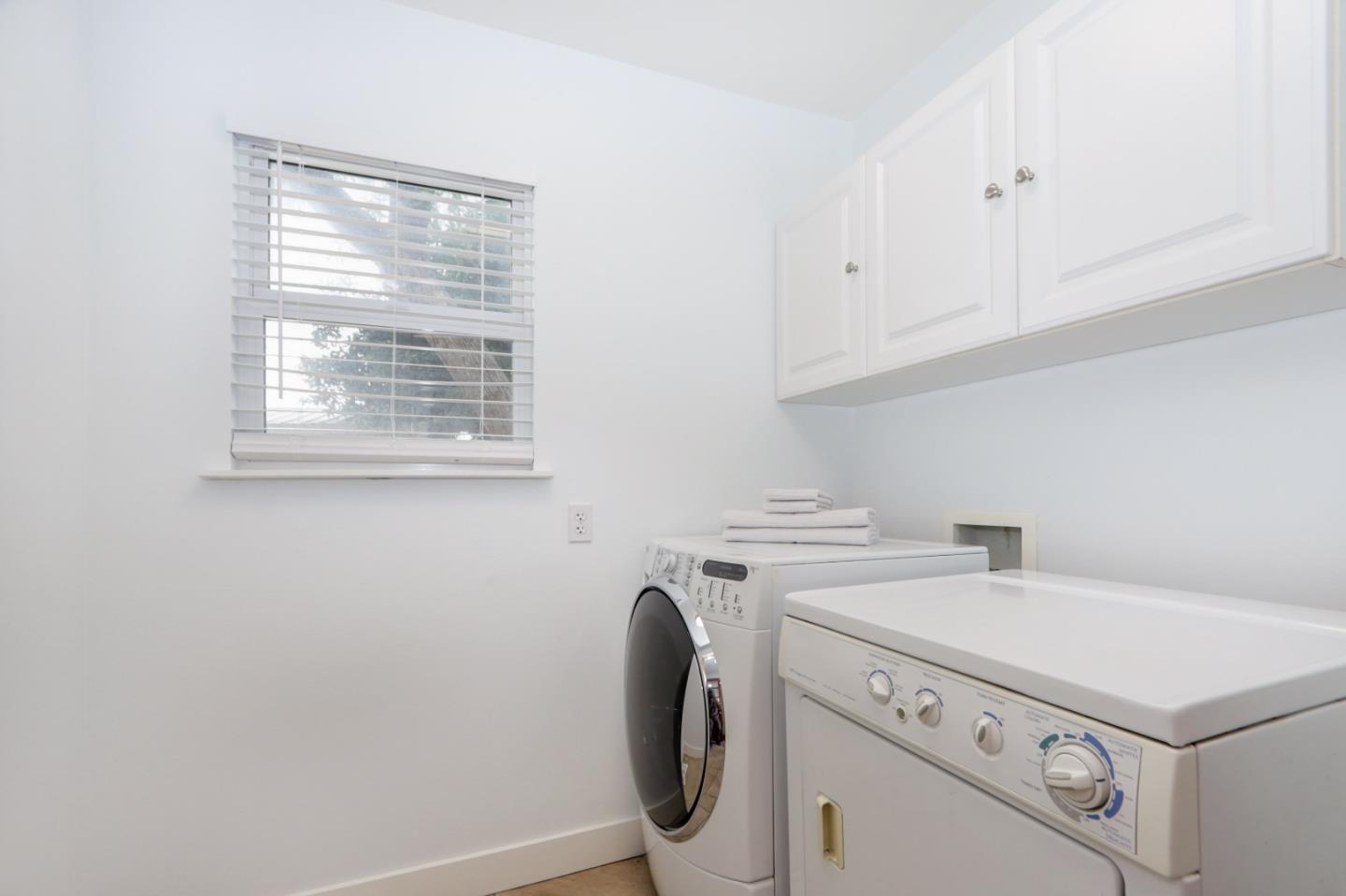 Detail Gallery Image 15 of 22 For 1455 Walnut Grove Ave, San Jose,  CA 95126 - 4 Beds | 3 Baths