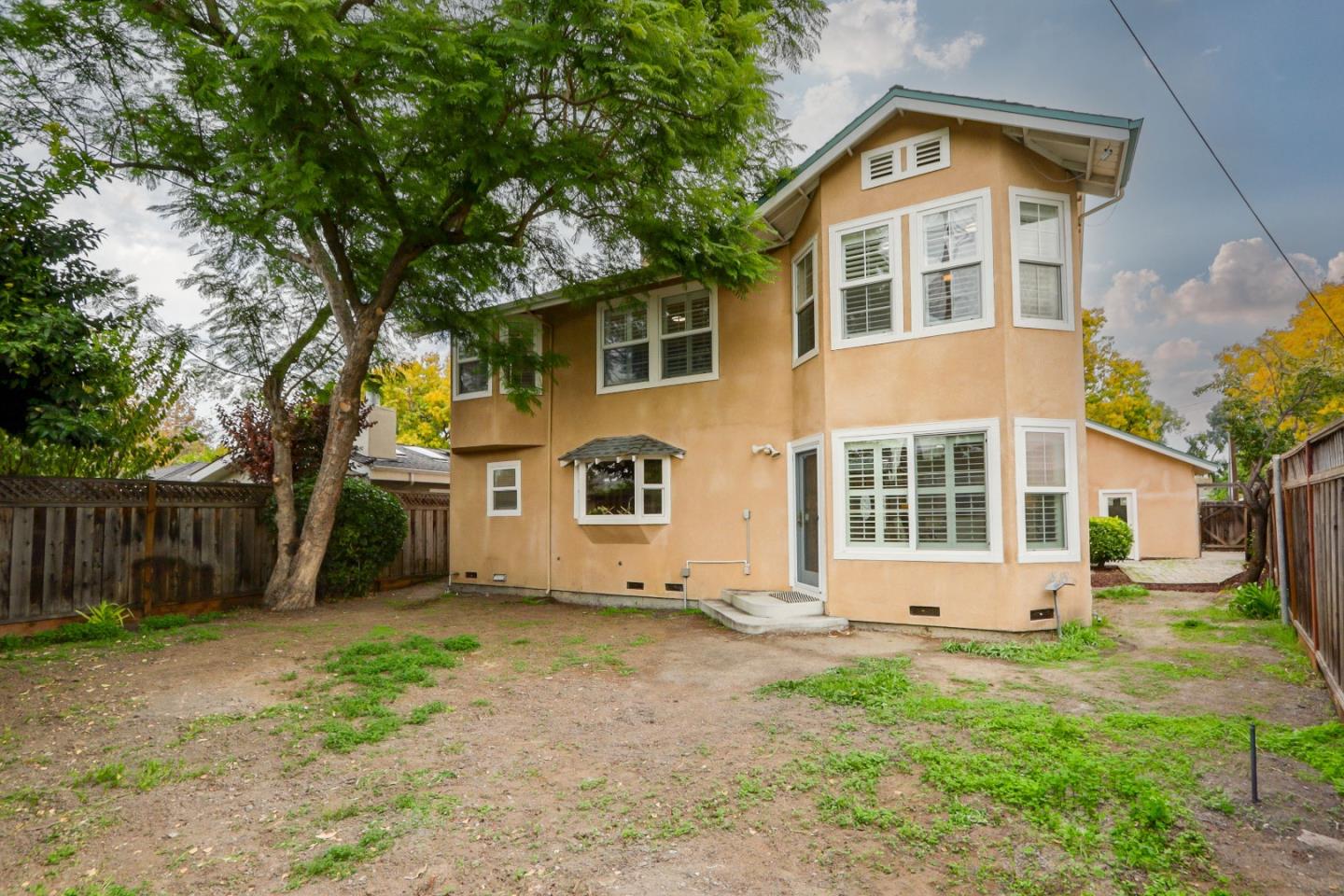 Detail Gallery Image 17 of 22 For 1455 Walnut Grove Ave, San Jose,  CA 95126 - 4 Beds | 3 Baths