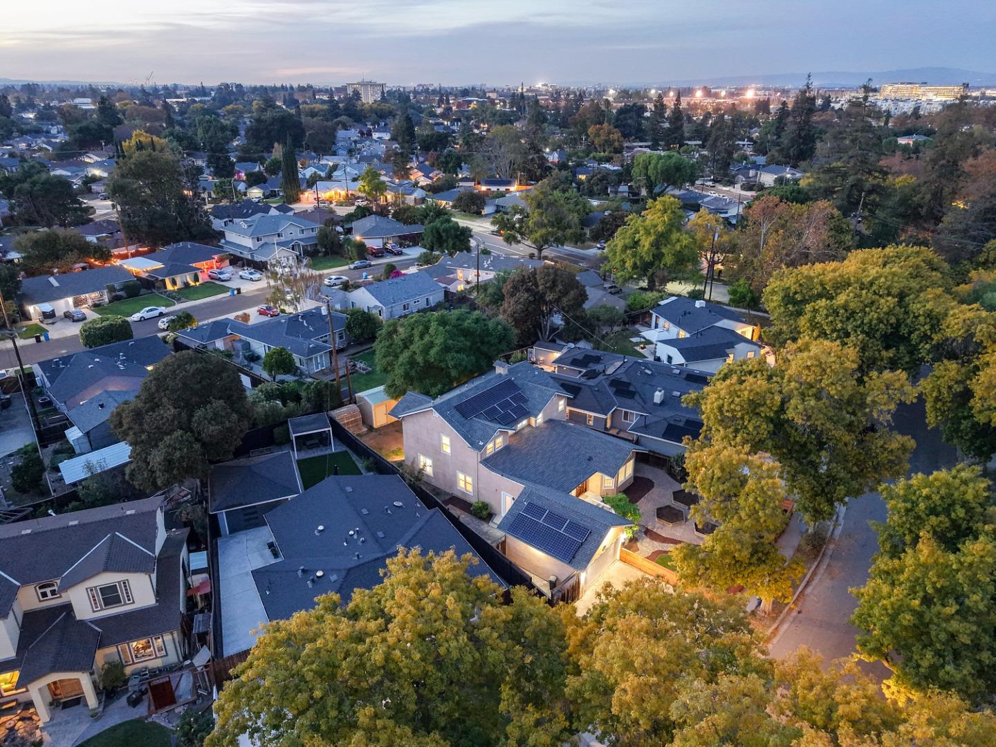 Detail Gallery Image 20 of 22 For 1455 Walnut Grove Ave, San Jose,  CA 95126 - 4 Beds | 3 Baths