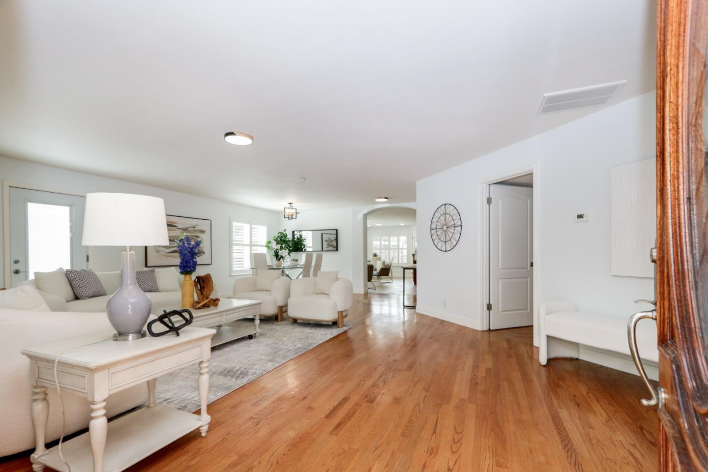 Detail Gallery Image 3 of 22 For 1455 Walnut Grove Ave, San Jose,  CA 95126 - 4 Beds | 3 Baths