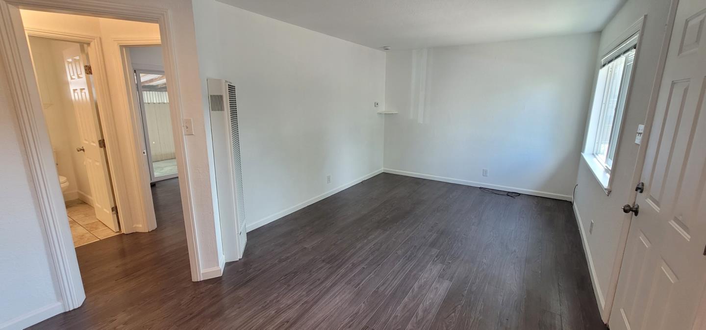 Detail Gallery Image 3 of 12 For 212 12th Ave #B,  San Mateo,  CA 94402 - 1 Beds | 1 Baths