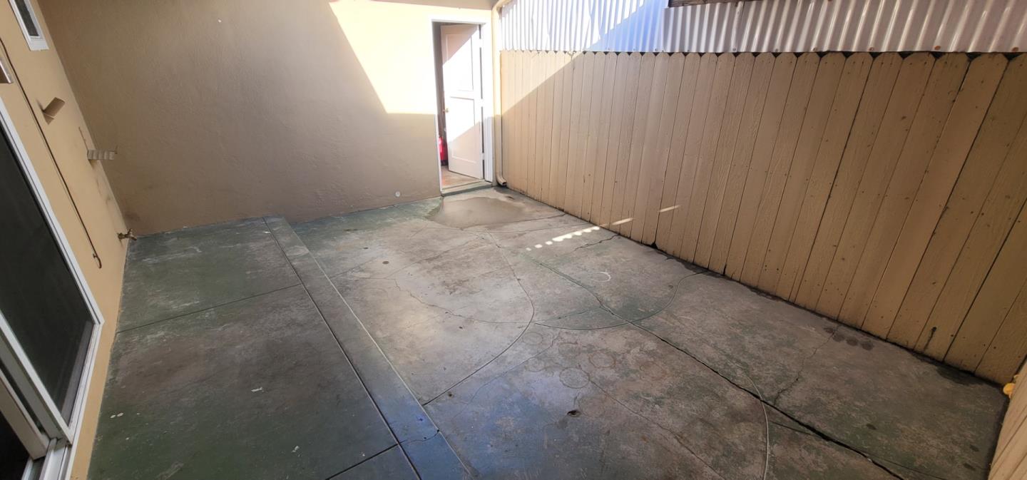 Detail Gallery Image 8 of 12 For 212 12th Ave #B,  San Mateo,  CA 94402 - 1 Beds | 1 Baths