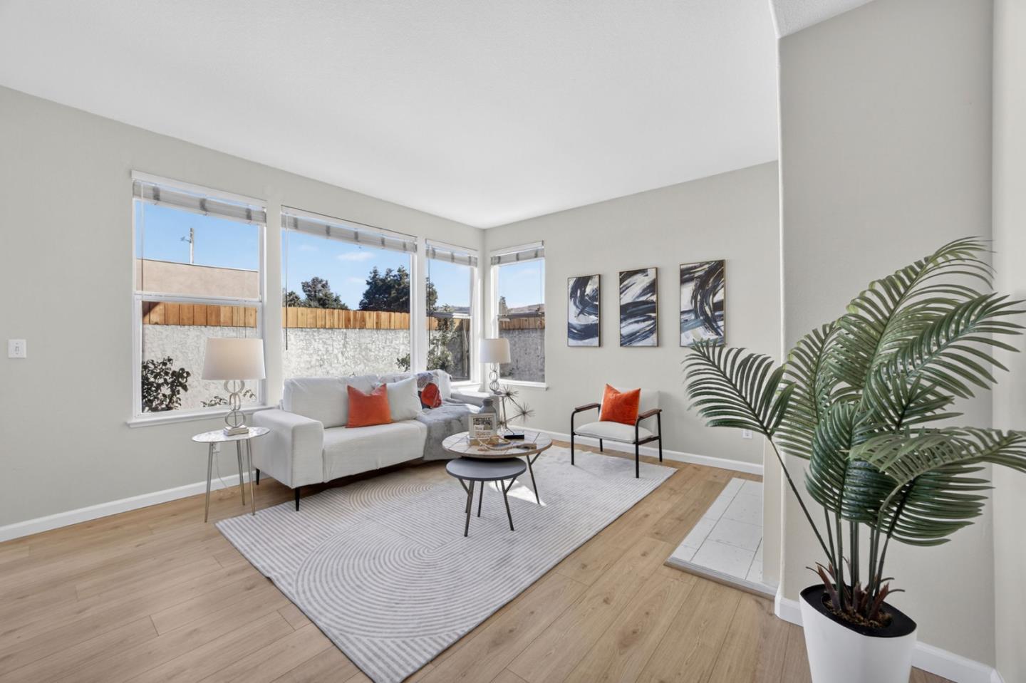 Detail Gallery Image 8 of 42 For 2955 Vineyard Park Dr, San Jose,  CA 95148 - 4 Beds | 2/1 Baths