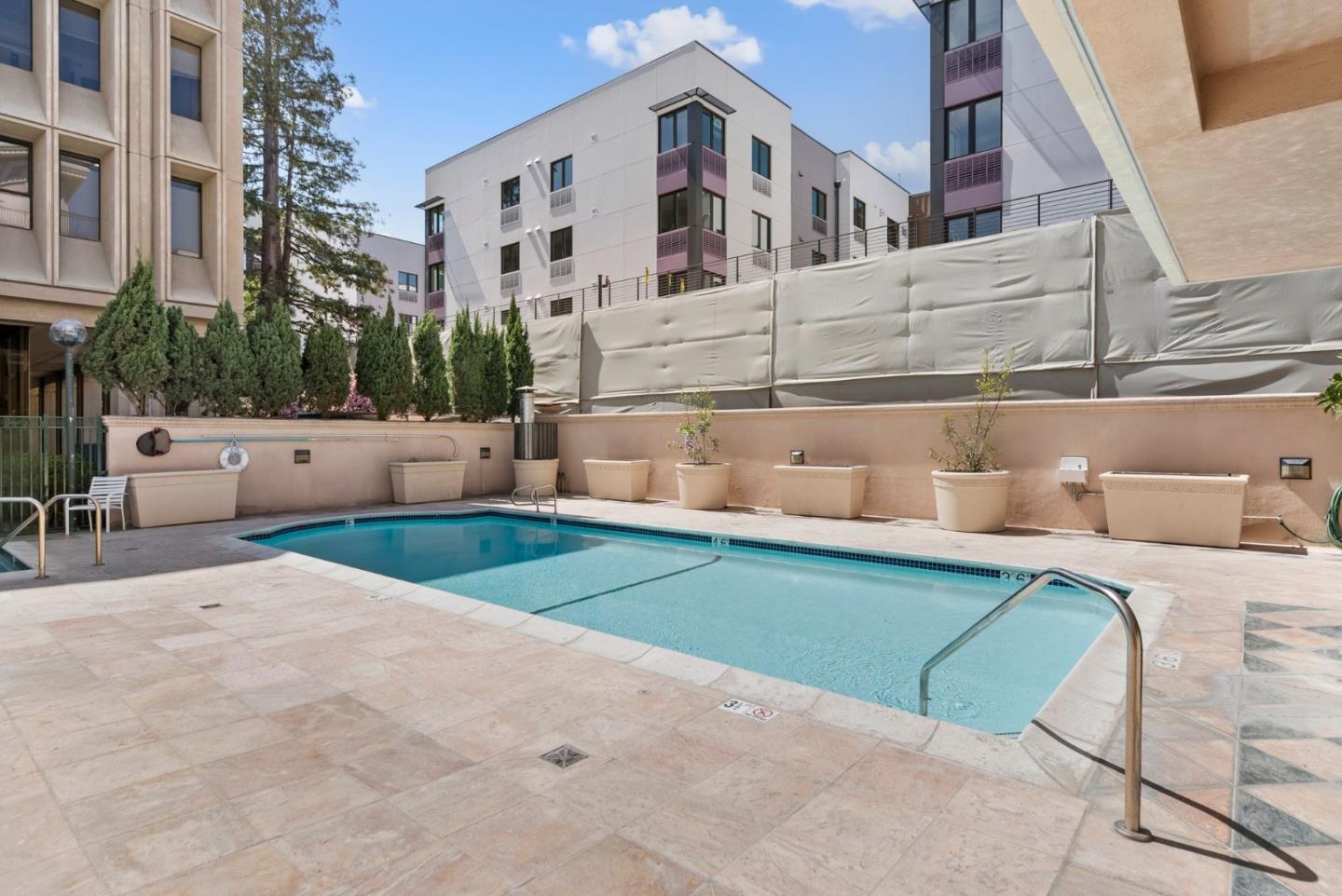 Detail Gallery Image 8 of 16 For 200 Sheridan Ave #406,  Palo Alto,  CA 94306 - 2 Beds | 2 Baths