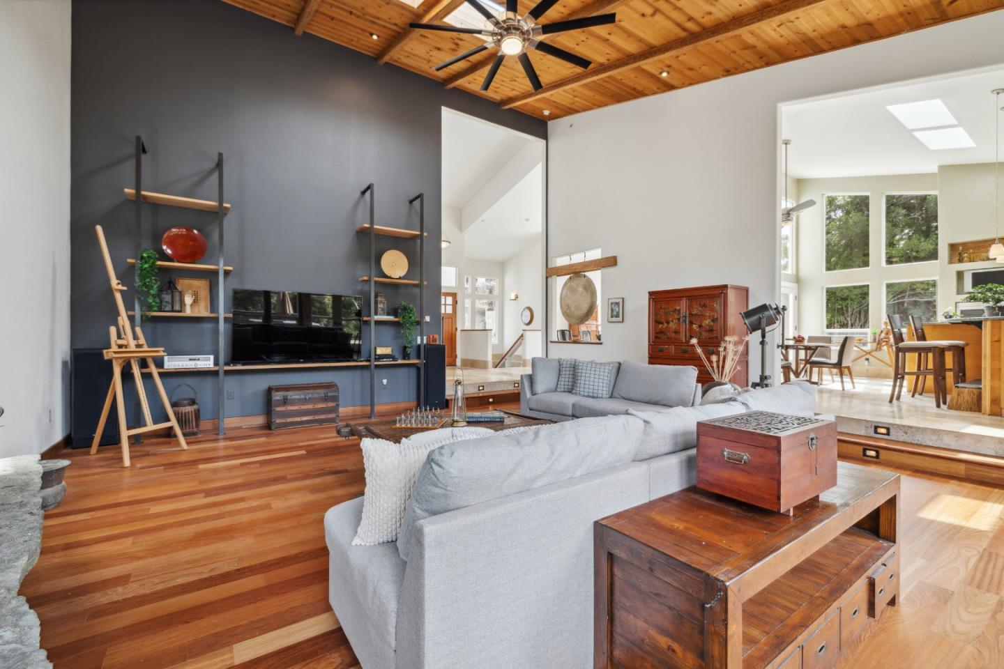 Detail Gallery Image 15 of 72 For 400 Dorrance Rd, Boulder Creek,  CA 95006 - 7 Beds | 6 Baths