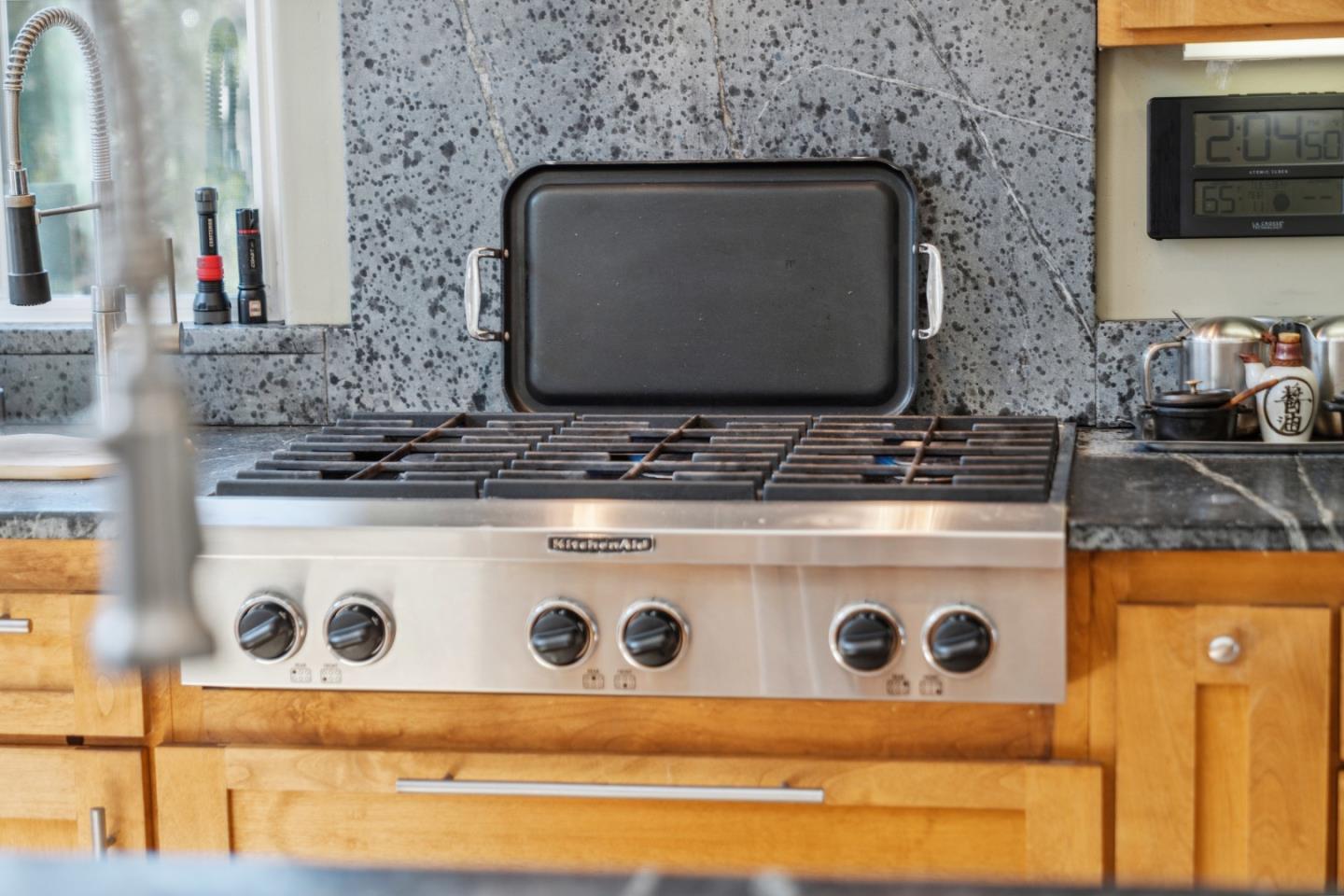 Detail Gallery Image 22 of 72 For 400 Dorrance Rd, Boulder Creek,  CA 95006 - 7 Beds | 6 Baths