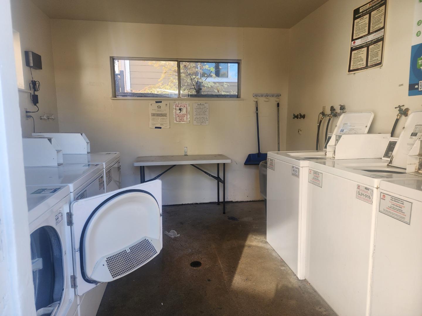 Detail Gallery Image 16 of 17 For 42 Tahoe Ct, Walnut Creek,  CA 94596 - – Beds | – Baths