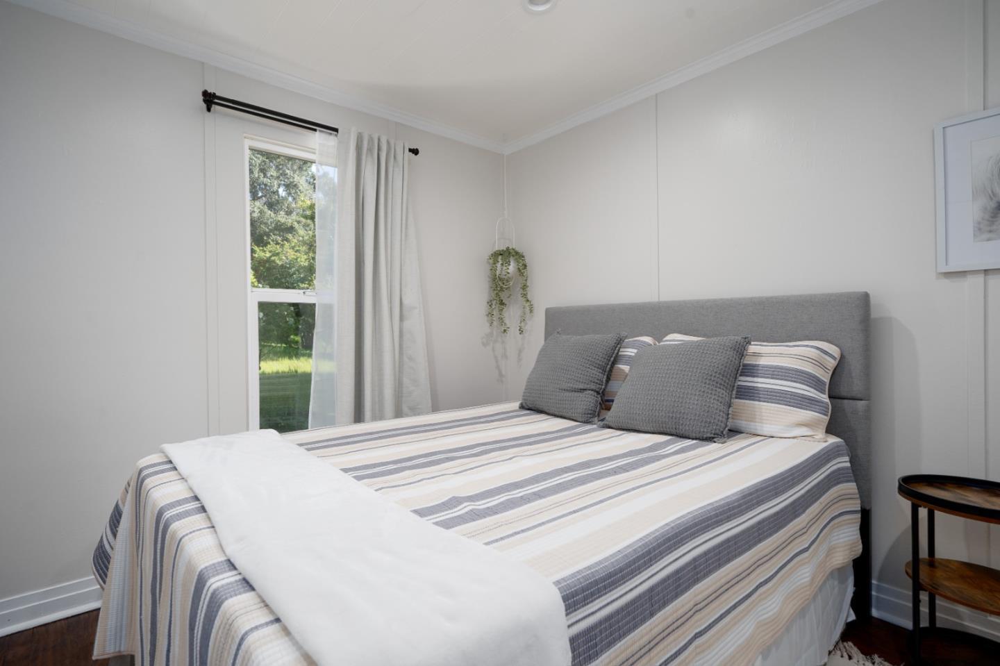 Detail Gallery Image 6 of 26 For 273 W Carmel Valley Rd, Carmel Valley,  CA 93924 - 4 Beds | 4 Baths