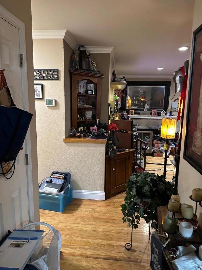 Detail Gallery Image 11 of 11 For 2462 Meridian Ave, San Jose,  CA 95124 - 3 Beds | 2 Baths