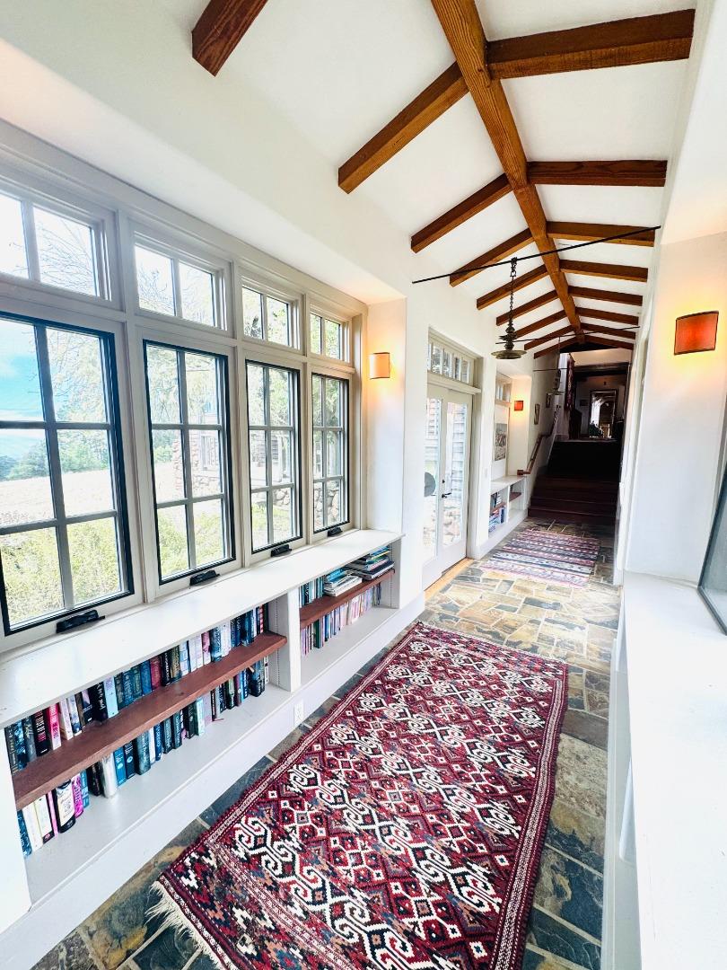 Detail Gallery Image 19 of 20 For 1411 Native Sons Rd, Redwood City,  CA 94062 - 4 Beds | 3/1 Baths