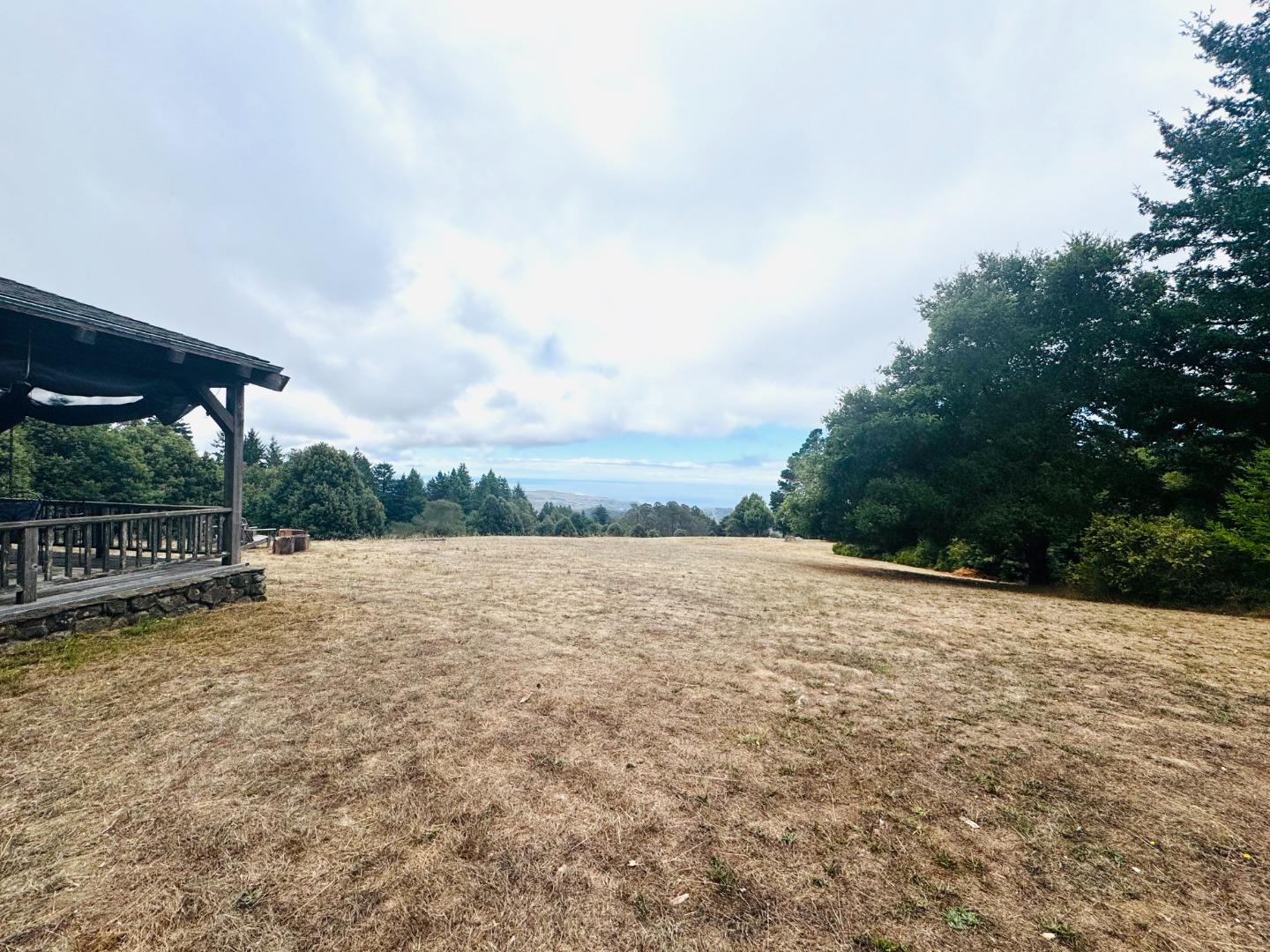 Detail Gallery Image 3 of 20 For 1411 Native Sons Rd, Redwood City,  CA 94062 - 4 Beds | 3/1 Baths