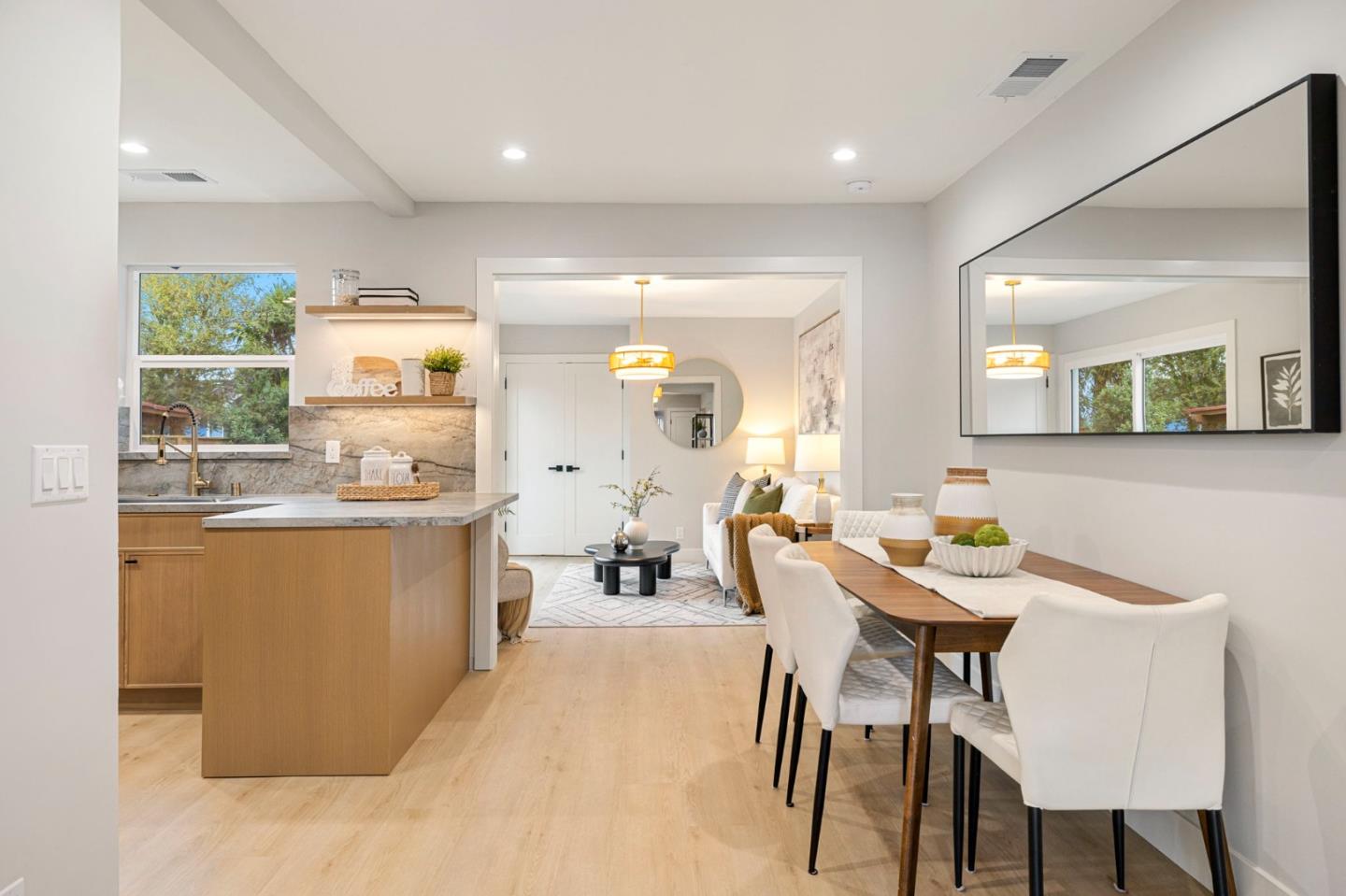 Detail Gallery Image 24 of 60 For 840 8th Ave, Redwood City,  CA 94063 - 3 Beds | 2 Baths