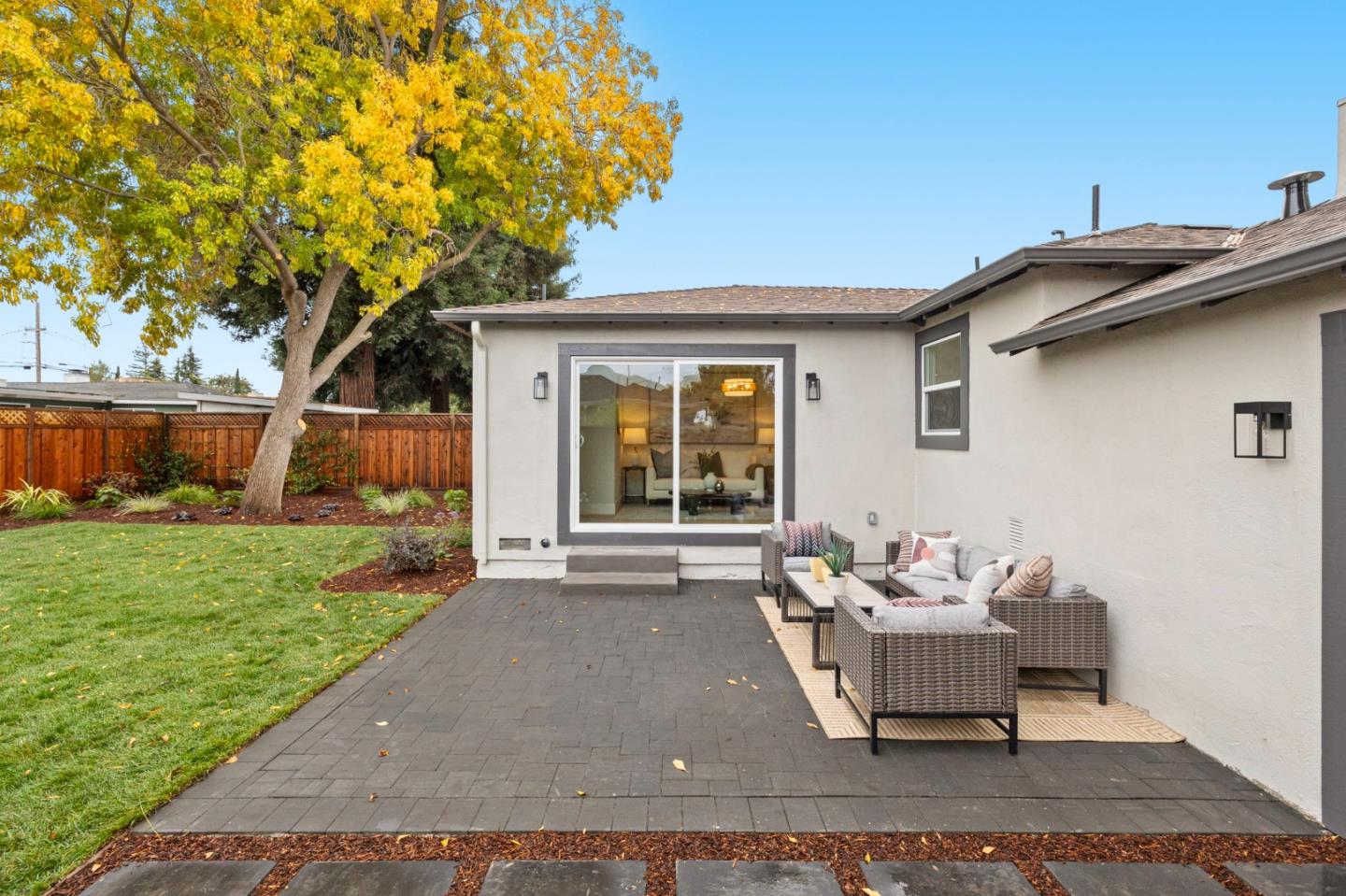 Detail Gallery Image 35 of 60 For 840 8th Ave, Redwood City,  CA 94063 - 3 Beds | 2 Baths