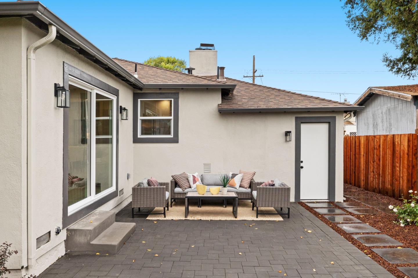 Detail Gallery Image 36 of 60 For 840 8th Ave, Redwood City,  CA 94063 - 3 Beds | 2 Baths