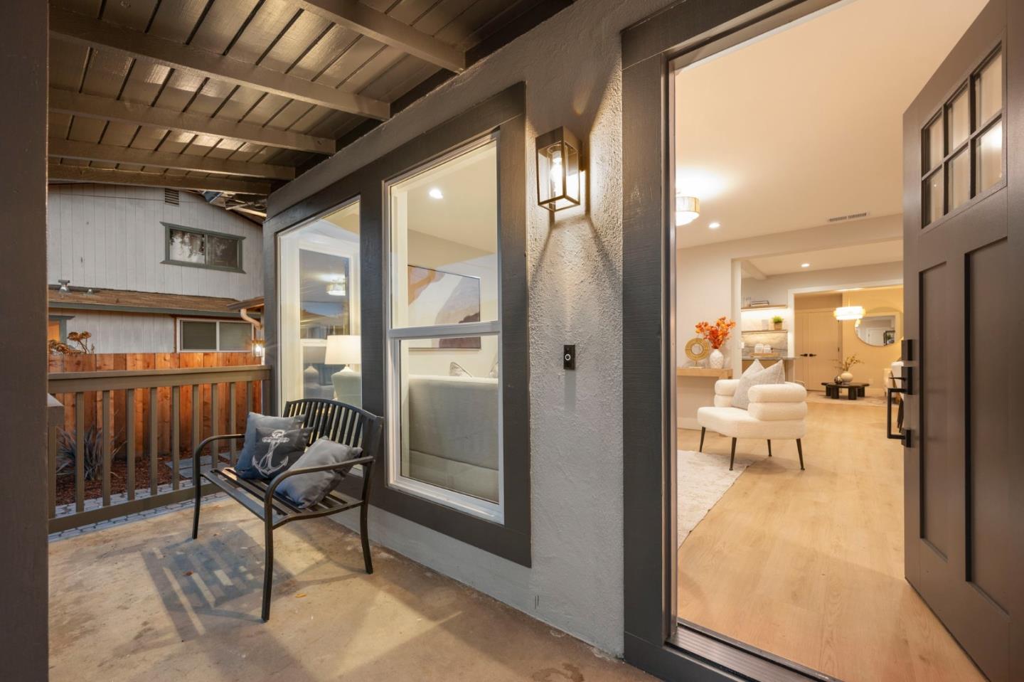 Detail Gallery Image 4 of 60 For 840 8th Ave, Redwood City,  CA 94063 - 3 Beds | 2 Baths