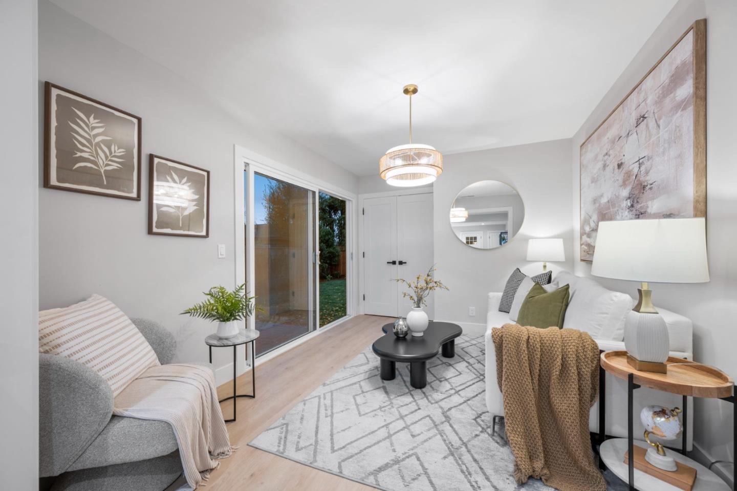 Detail Gallery Image 7 of 60 For 840 8th Ave, Redwood City,  CA 94063 - 3 Beds | 2 Baths