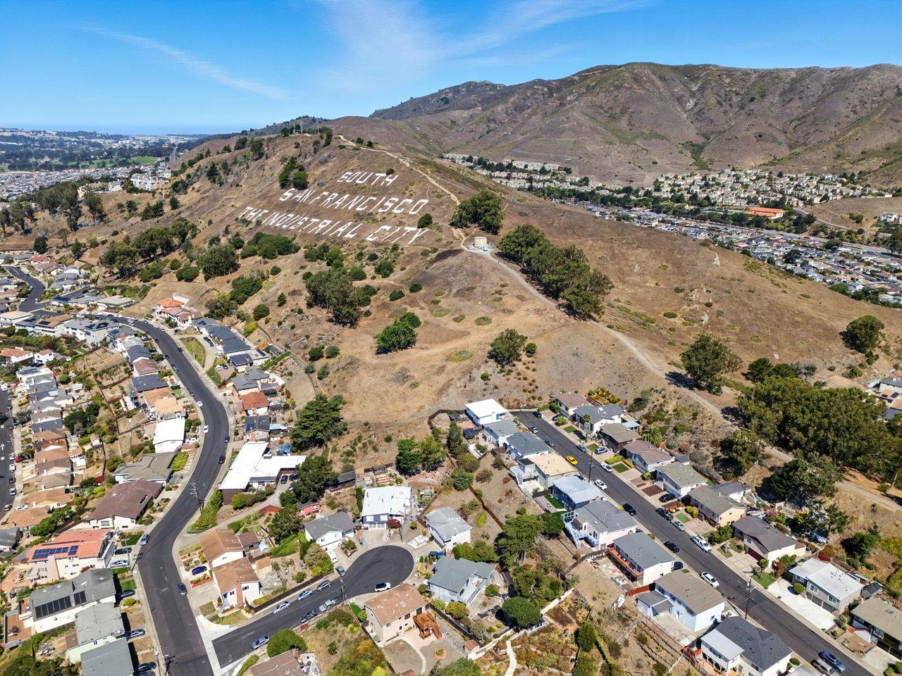 Detail Gallery Image 65 of 68 For 553 Diamond Ave, South San Francisco,  CA 94080 - 4 Beds | 3 Baths