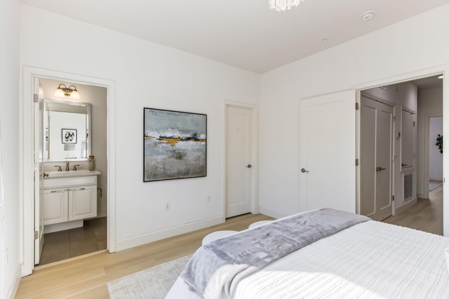 Detail Gallery Image 32 of 47 For 5886 Smoky Quartz Loop, San Jose,  CA 95123 - 3 Beds | 3/1 Baths