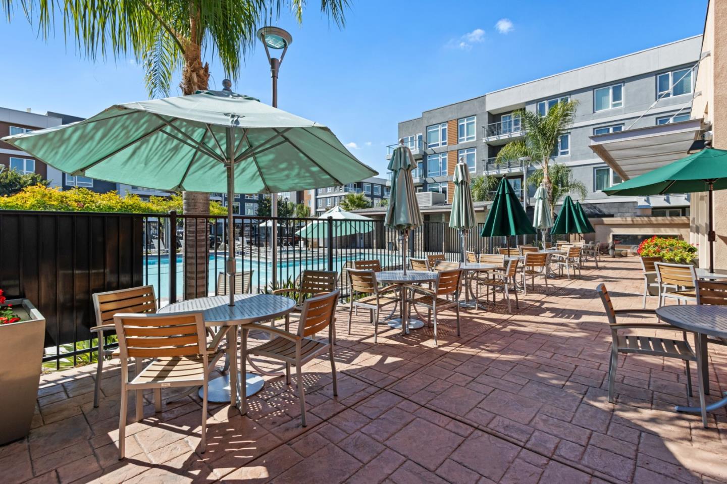 Detail Gallery Image 39 of 47 For 5886 Smoky Quartz Loop, San Jose,  CA 95123 - 3 Beds | 3/1 Baths