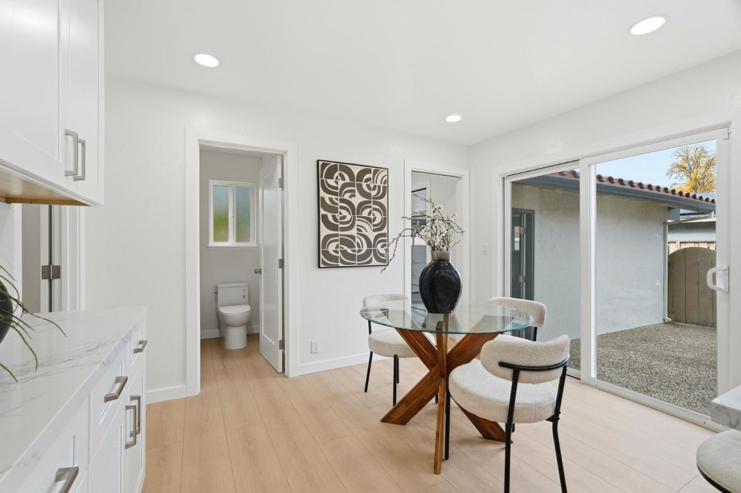 Detail Gallery Image 20 of 62 For 99 Calfhill Ct, Los Gatos,  CA 95032 - 5 Beds | 2/1 Baths