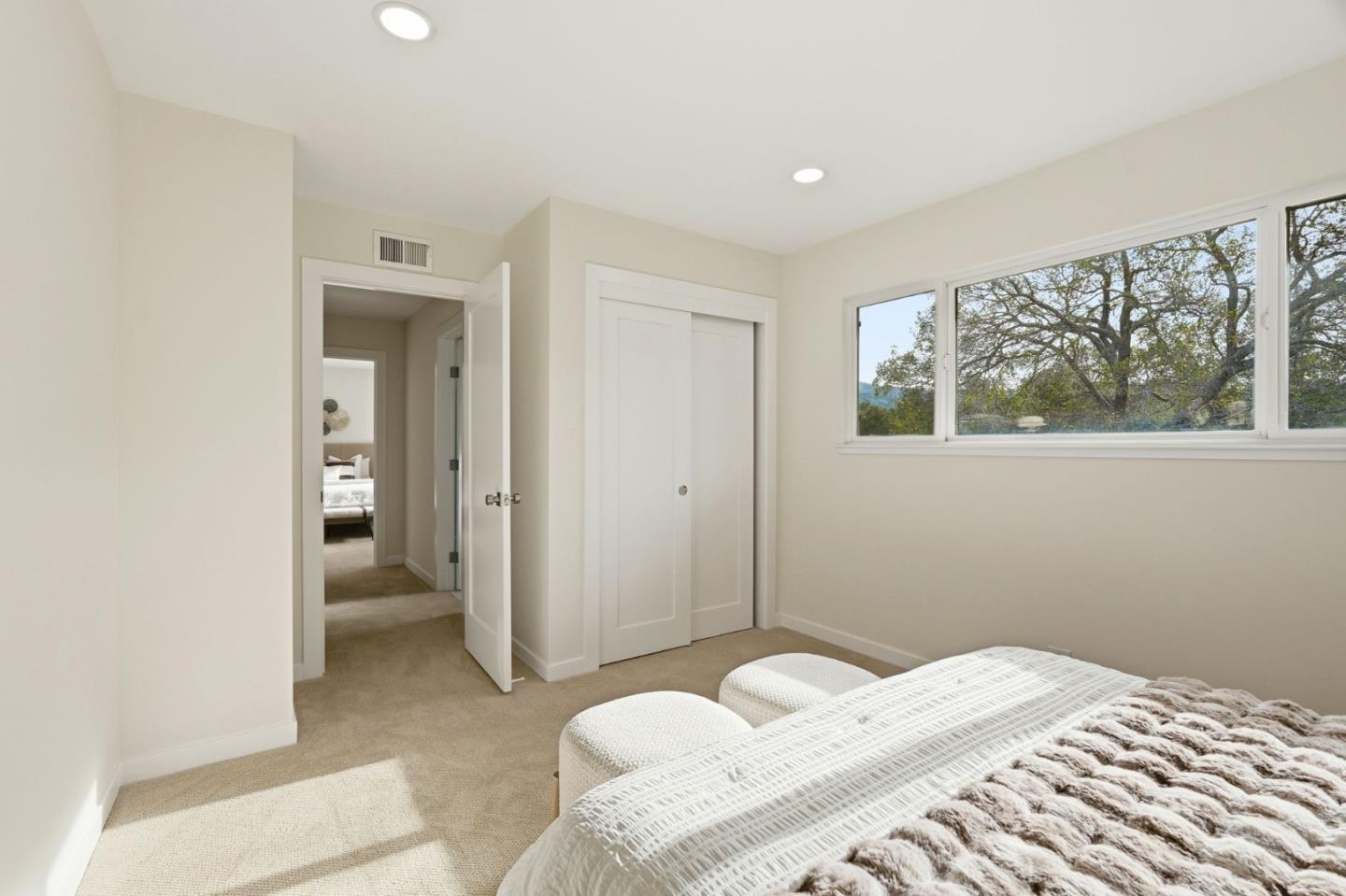 Detail Gallery Image 31 of 62 For 99 Calfhill Ct, Los Gatos,  CA 95032 - 5 Beds | 2/1 Baths