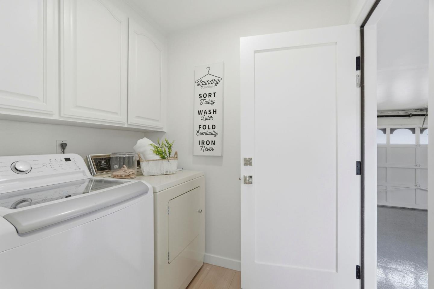 Detail Gallery Image 39 of 62 For 99 Calfhill Ct, Los Gatos,  CA 95032 - 5 Beds | 2/1 Baths