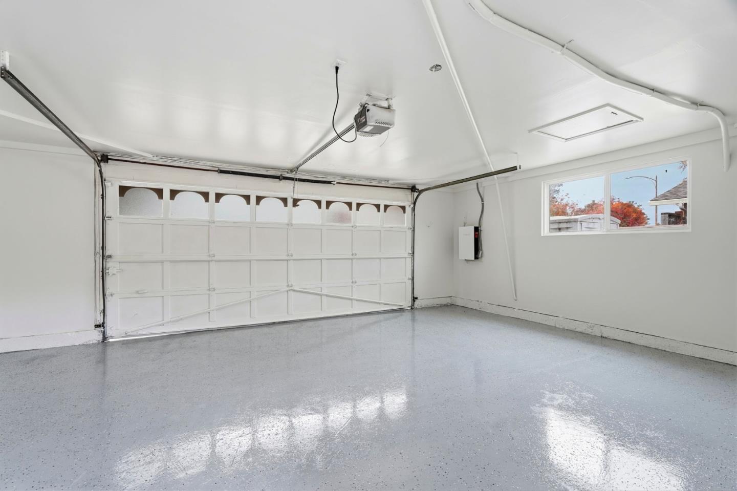 Detail Gallery Image 40 of 62 For 99 Calfhill Ct, Los Gatos,  CA 95032 - 5 Beds | 2/1 Baths