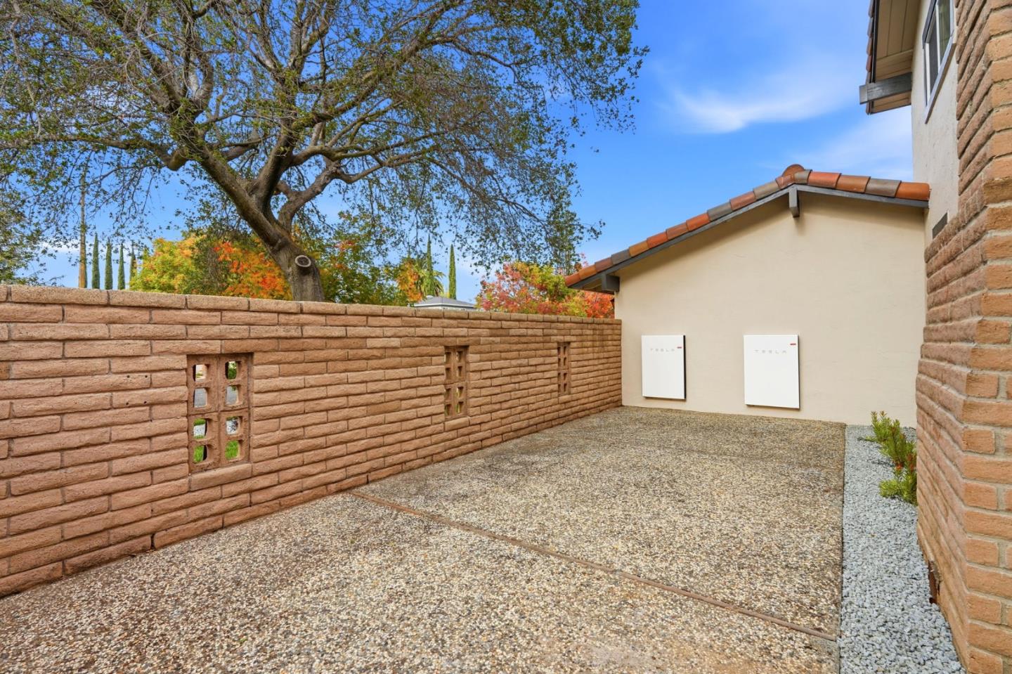 Detail Gallery Image 48 of 62 For 99 Calfhill Ct, Los Gatos,  CA 95032 - 5 Beds | 2/1 Baths