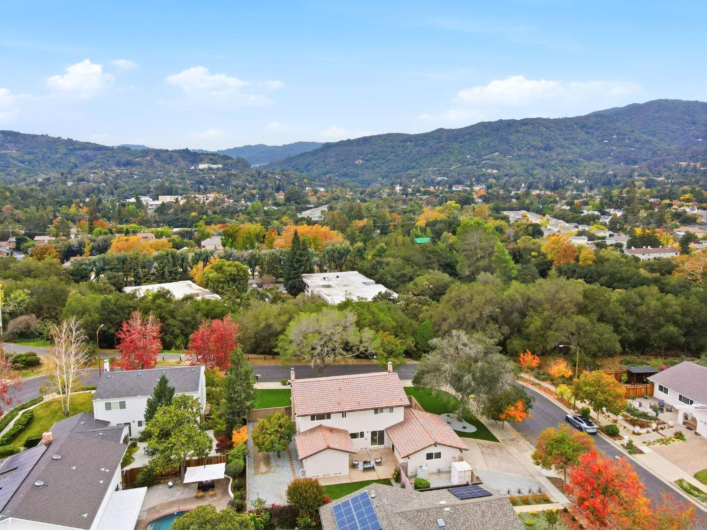 Detail Gallery Image 54 of 62 For 99 Calfhill Ct, Los Gatos,  CA 95032 - 5 Beds | 2/1 Baths