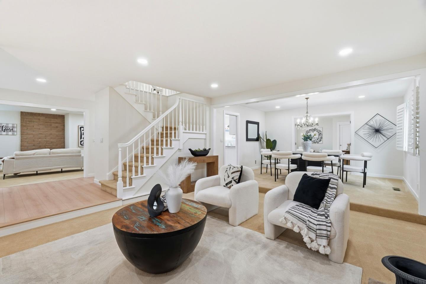 Detail Gallery Image 9 of 62 For 99 Calfhill Ct, Los Gatos,  CA 95032 - 5 Beds | 2/1 Baths