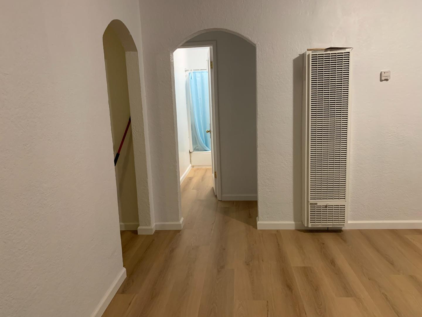 Detail Gallery Image 10 of 22 For 166 Afton Rd, Salinas,  CA 93905 - 2 Beds | 1 Baths