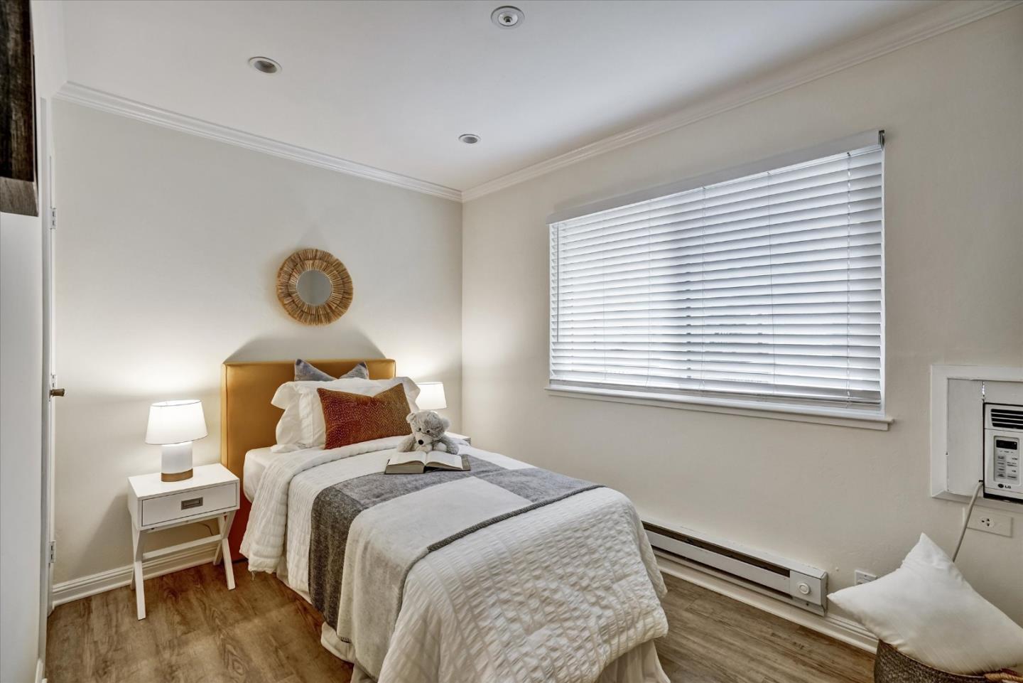 Detail Gallery Image 16 of 39 For 1070 Mercedes Ave #2,  Los Altos,  CA 94022 - 2 Beds | 2 Baths