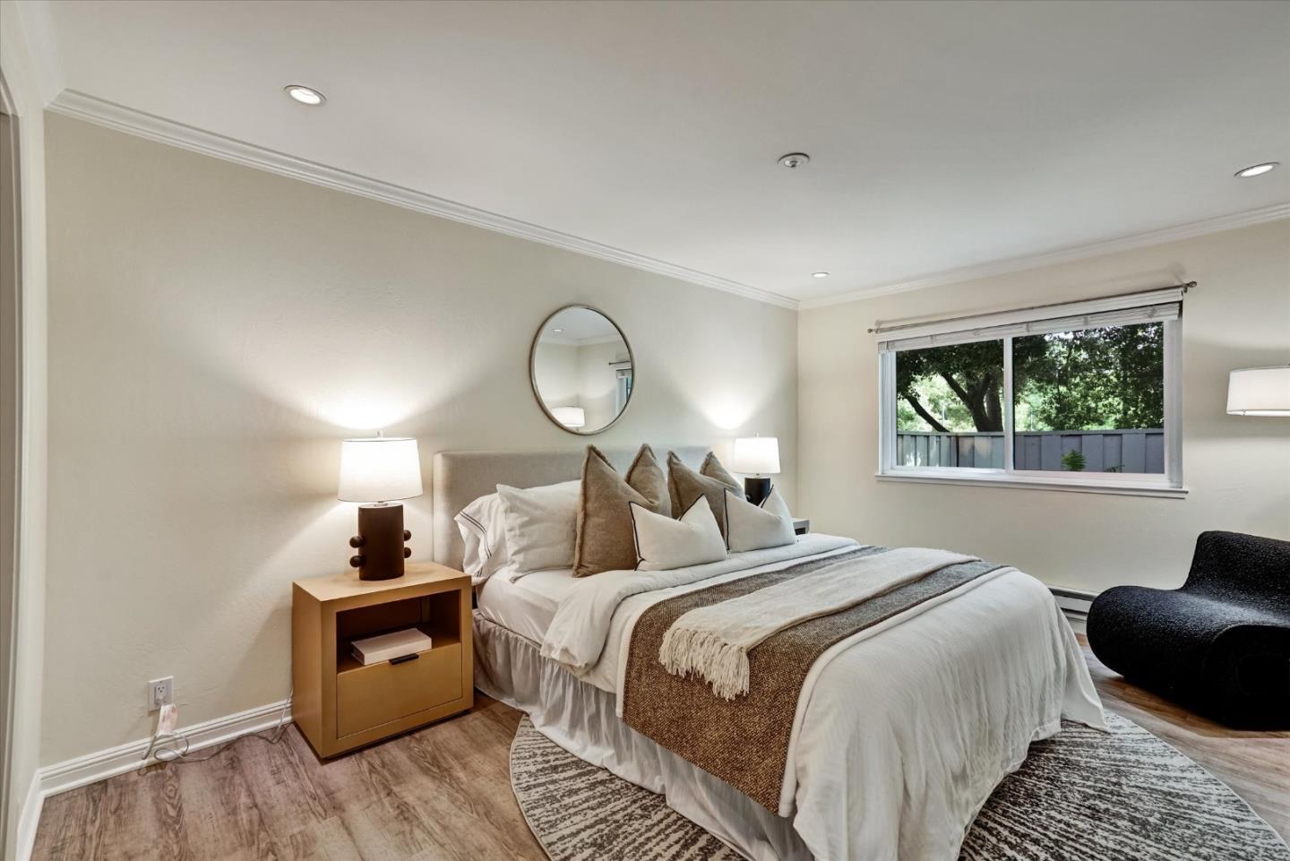 Detail Gallery Image 24 of 39 For 1070 Mercedes Ave #2,  Los Altos,  CA 94022 - 2 Beds | 2 Baths